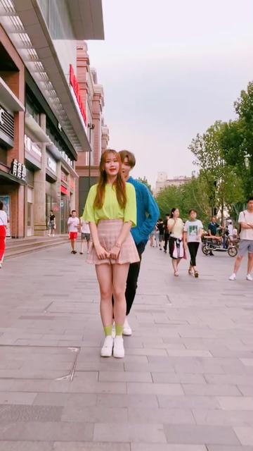 刘潇雄_wino - 太阳 星星 月亮我是摘不到 但是