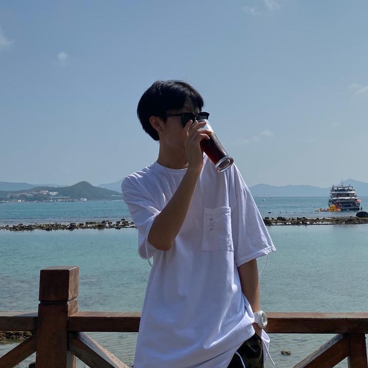 xue-薛永希的抖音热门视频